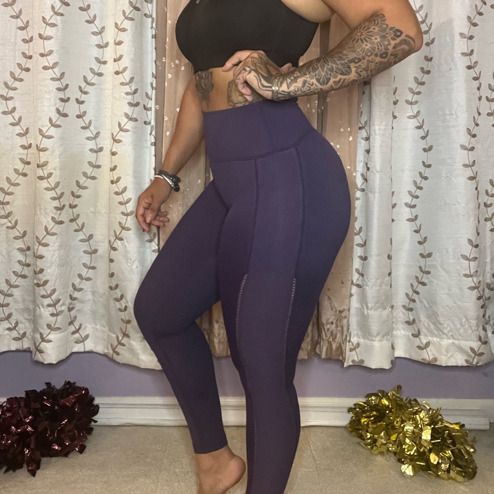 Curves N Combat boots royal purple leggings